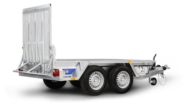 Lorries TPM20/2700 kg
